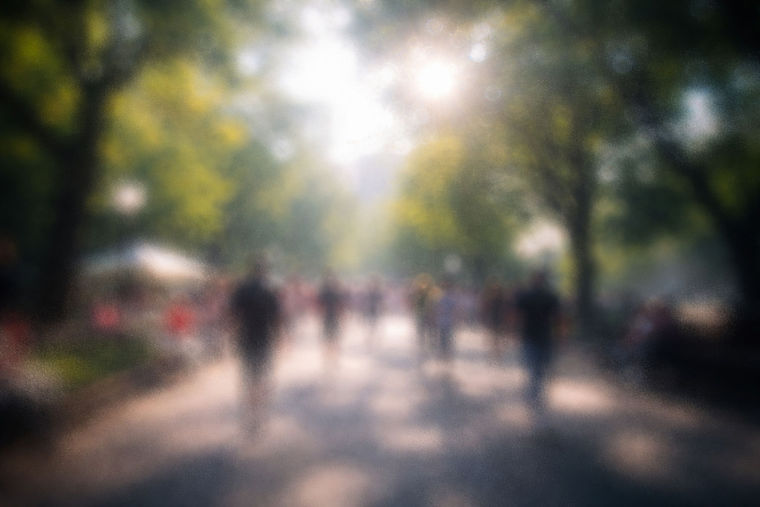 jpg/flou_lumineux_d_un_parc_urbain.jpg